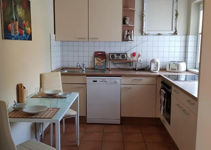 Wiesenglueck In Direkter Naehe Zum Krankenhaus * Minden (North Rhine-Westphalia)