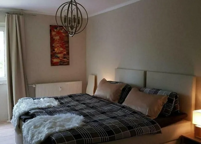 Wiesenglueck In Direkter Naehe Zum Krankenhaus * Minden (North Rhine-Westphalia)